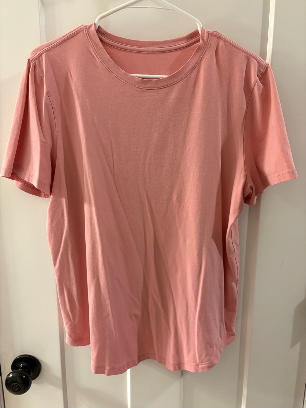 Lululemon - Crew Neck Women's Tee in Dusty Pink
